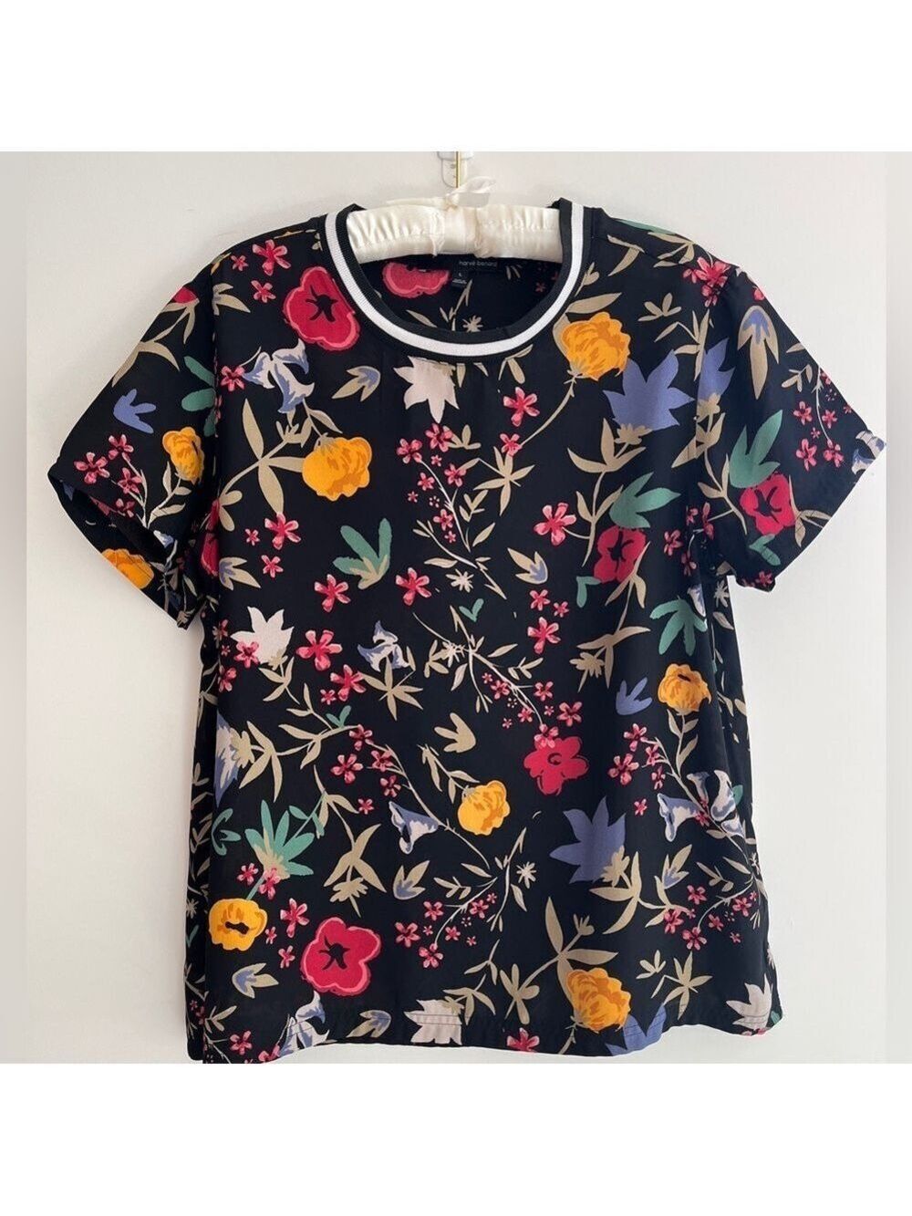 HARVE BÉNARD Short Sleeve Pullover Round Neck Blouse Floral Sheer Career Chic